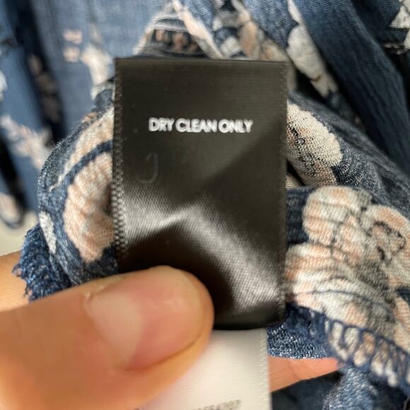 Torrid Crinkle Gauze Smocked Button Front Top 2X Floral Blue Fairy Cottagecore - Picture 9 of 13